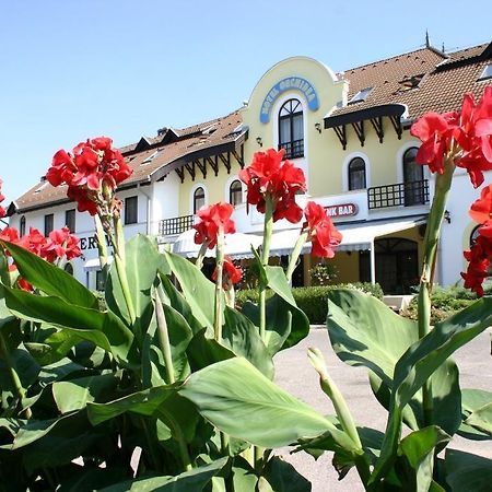 Hotel Orchidea Balástya Eksteriør billede