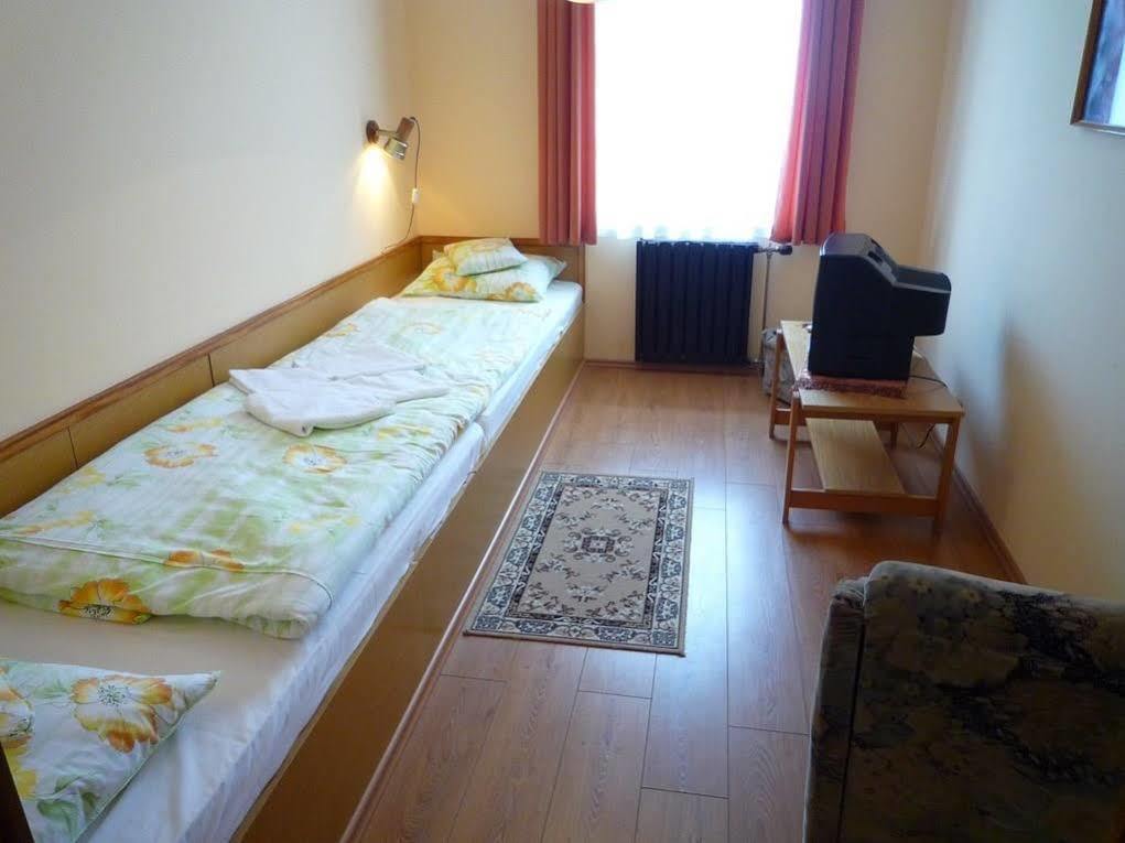 Hotel Orchidea Balástya Eksteriør billede
